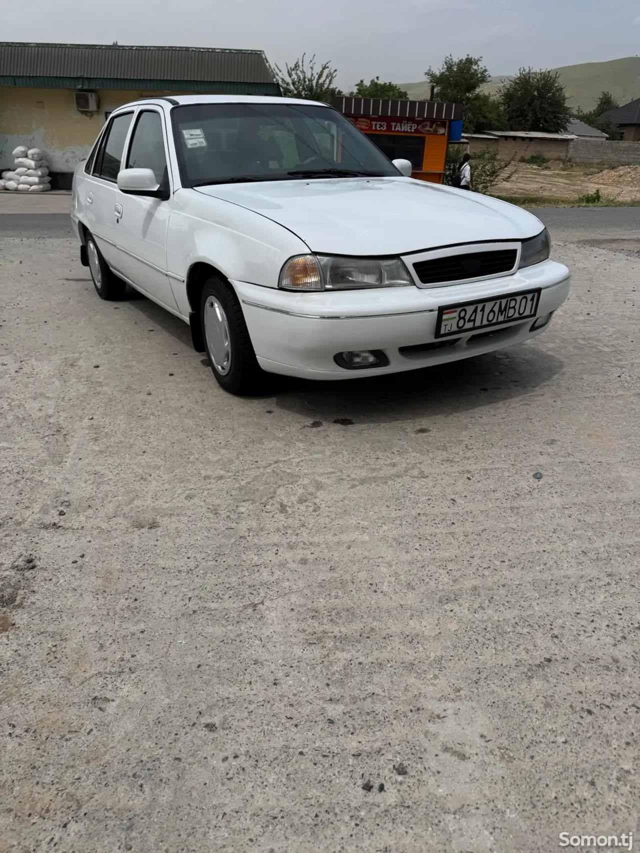 Daewoo Nexia 1997 · 1.5 MT