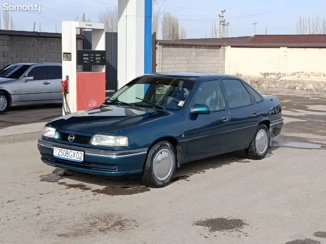 Opel Vectra A 1994 · 1.6 MT