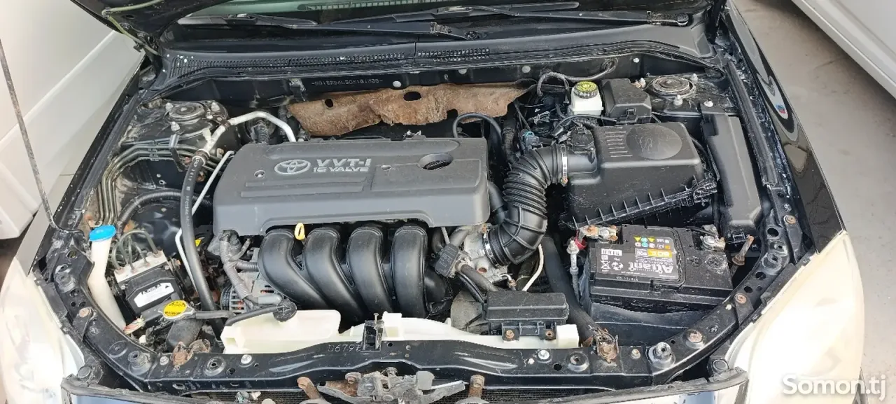 Toyota Avensis 2006 · 1.8 MT