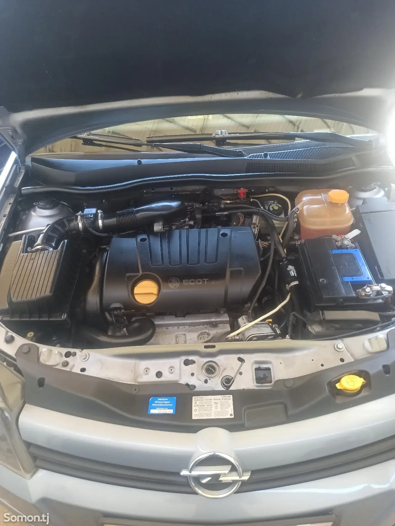 Opel Astra H 2006 · 1.8 MT