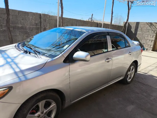 Toyota Corolla 2012 · 1.8 AT