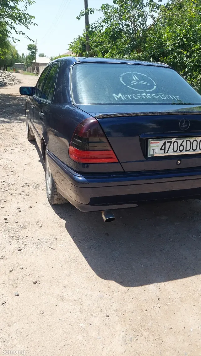 Mercedes-Benz C class 1997 · 1.8 MT