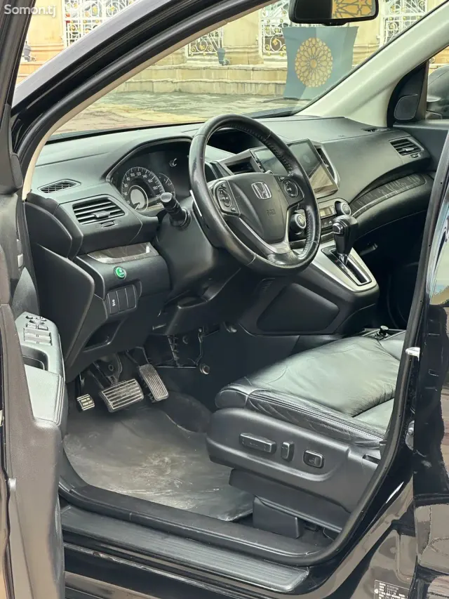 Honda CR-V 2012 · 2.4 AT