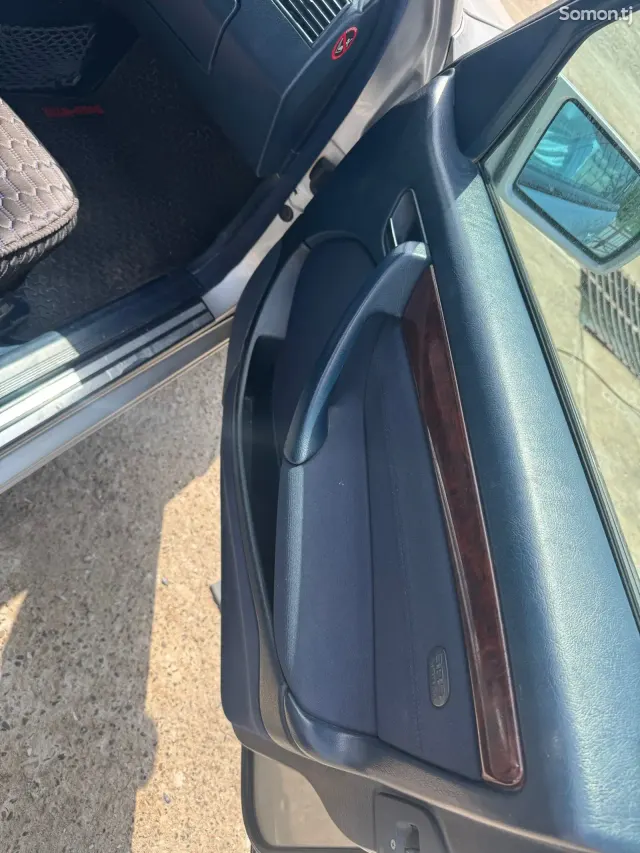 Mercedes-Benz C class 1999 · 2.0 AT