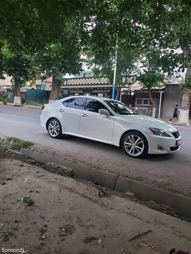 Lexus IS series 2007 · 2.5 AT