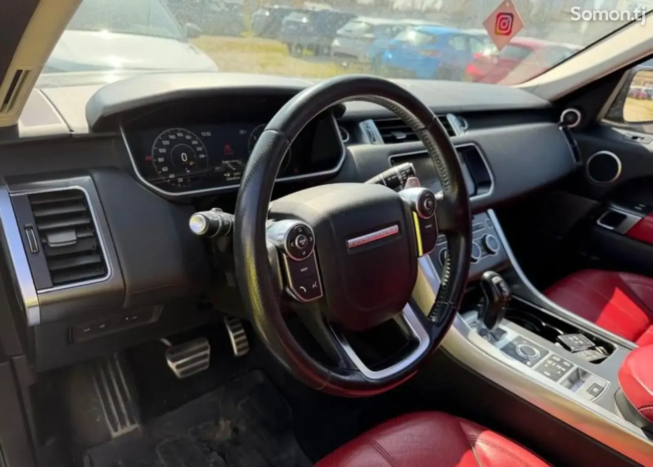 Land Rover Range Rover Sport 2017 · 3.0 AT