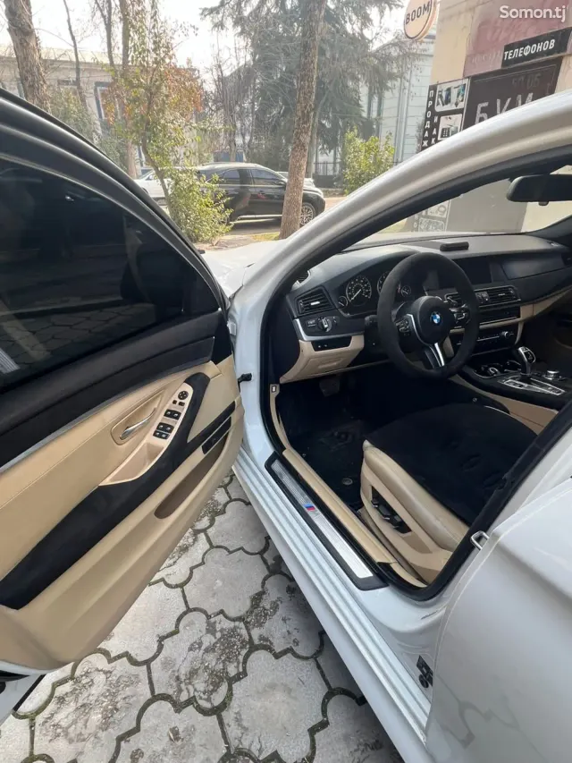 BMW 5 series 2014 · 3.5 AT