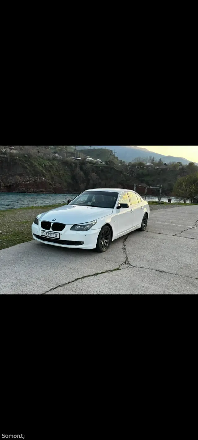 BMW M5 2008 · 2.5 AT
