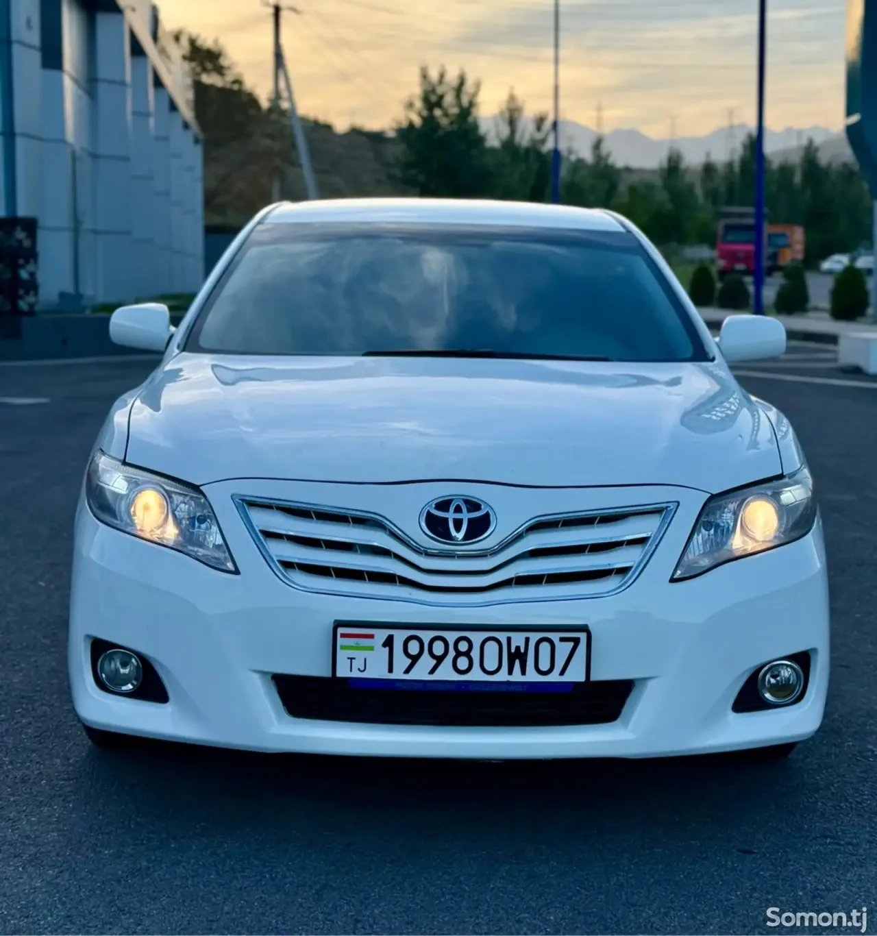 Toyota Camry 2011 · 2.5 AT