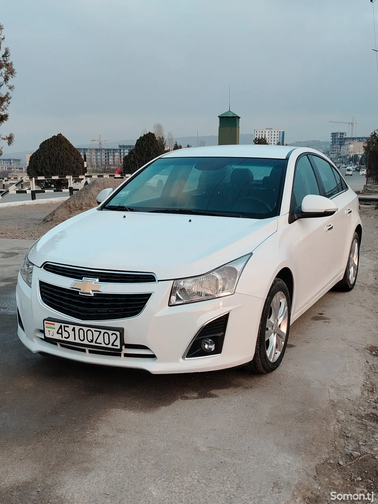 Chevrolet Cruze 2014 · 1.4 AT