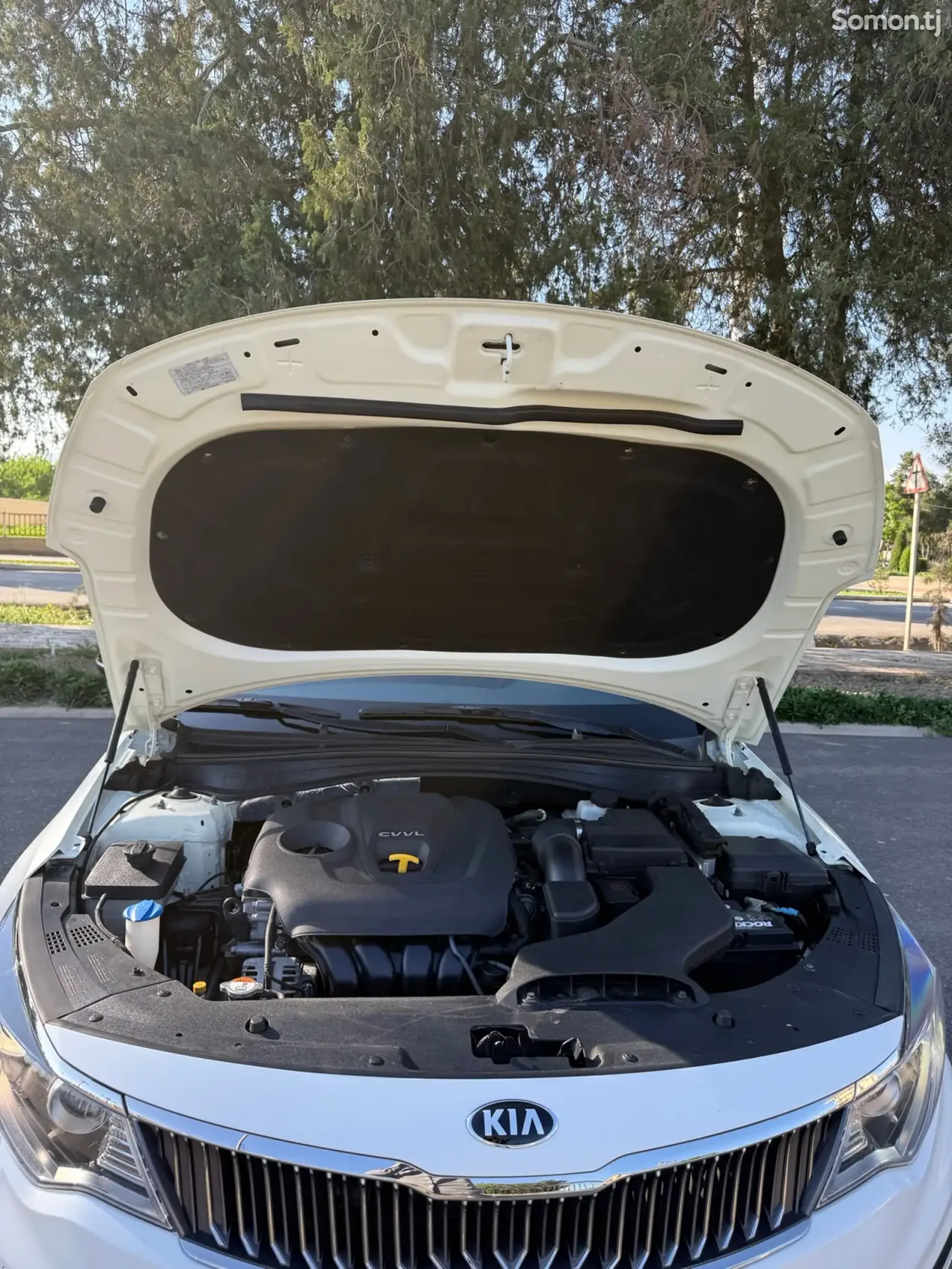 Kia K5 2015 · 2.0 AT