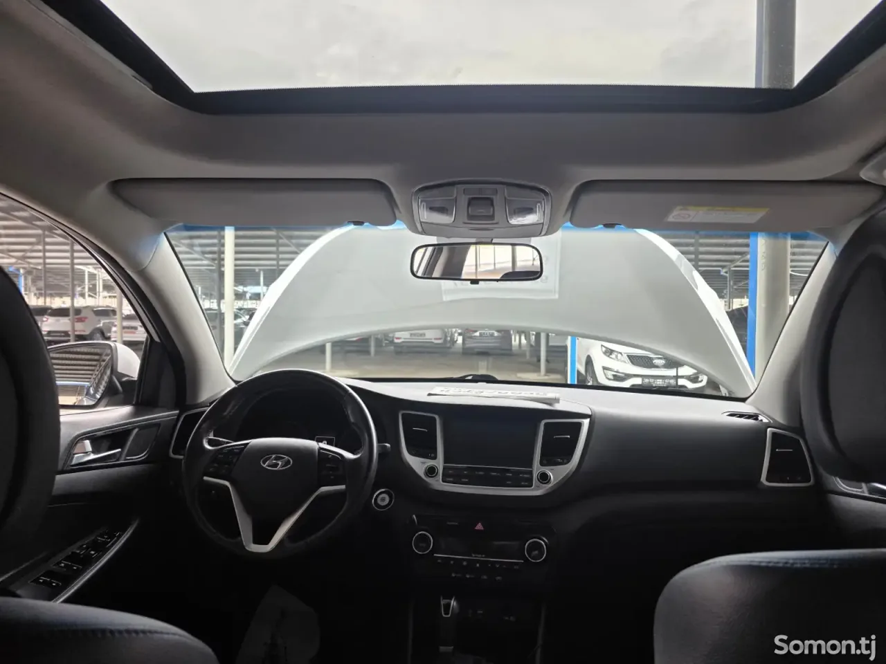 Hyundai Tucson 2016 · 1.6 AT