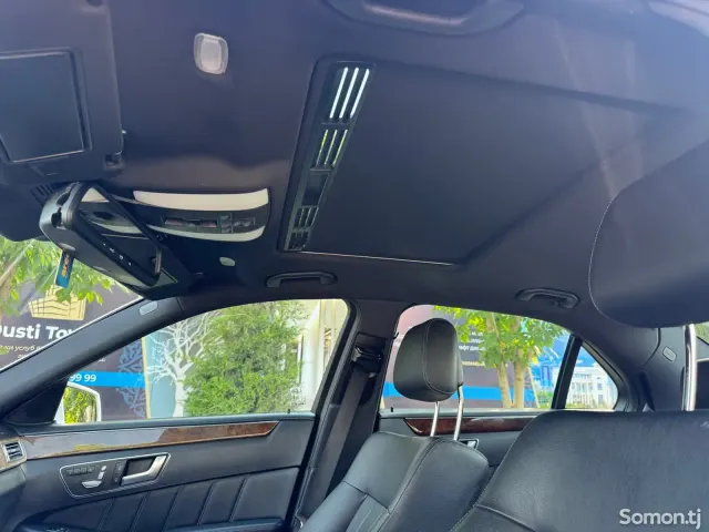 Mercedes-Benz E class 2014 · 3.0 AT