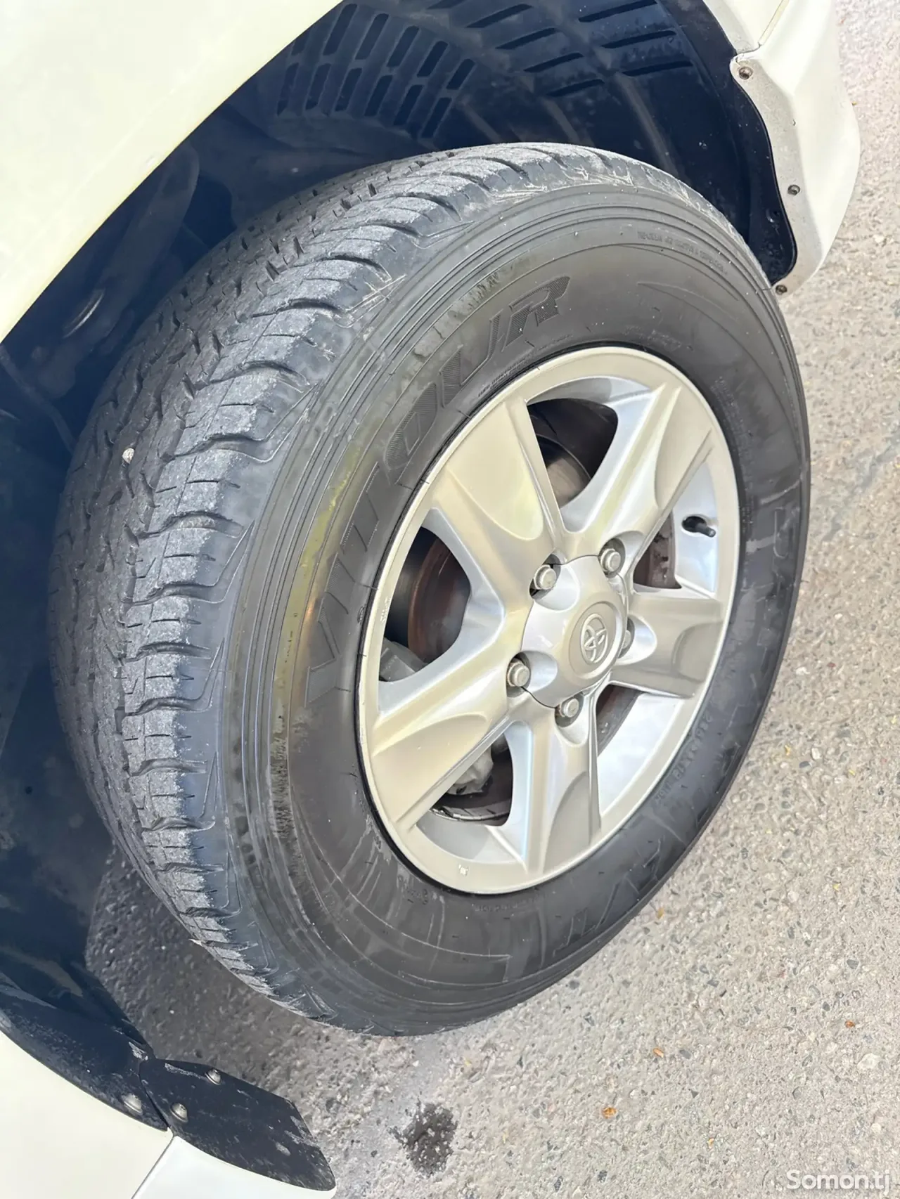Toyota Land Cruiser 2010 · 4.7 AT