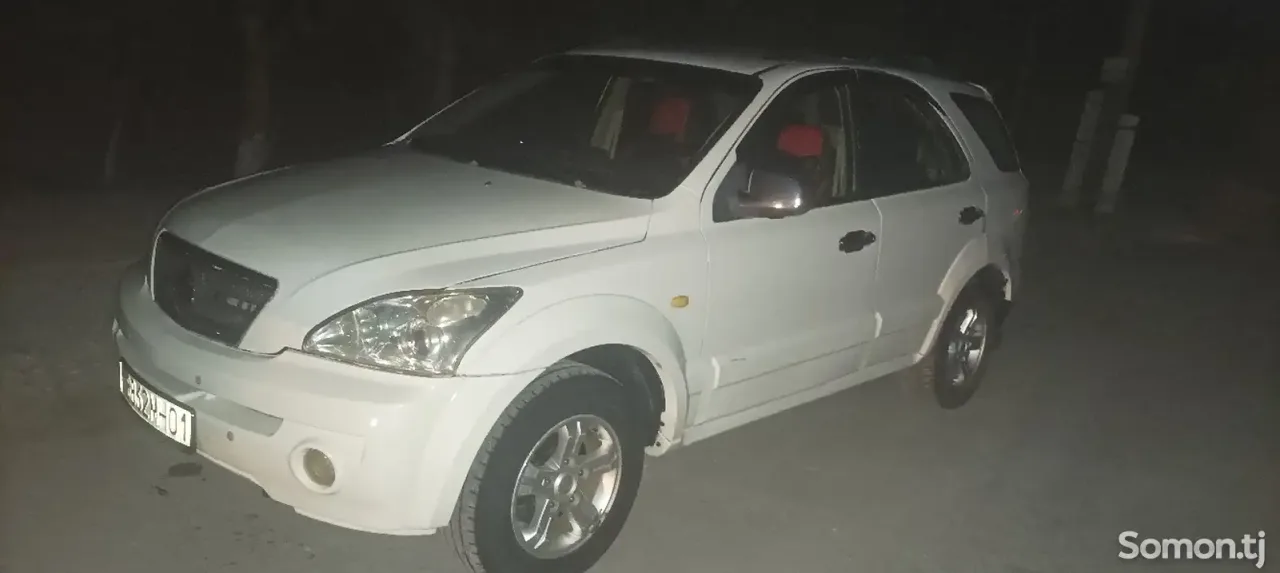 Kia Sorento 2007 · 2.0 MT