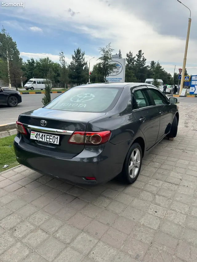 Toyota Corolla 2011 · 1.8 AT
