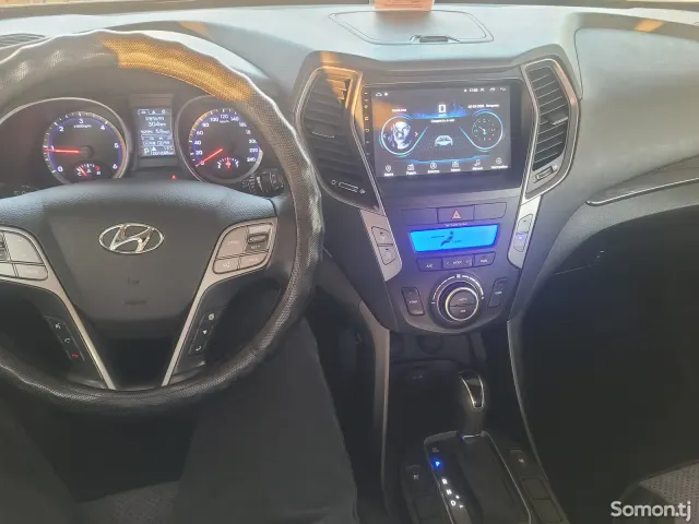 Hyundai Santa Fe 2014 · 2.0 AT