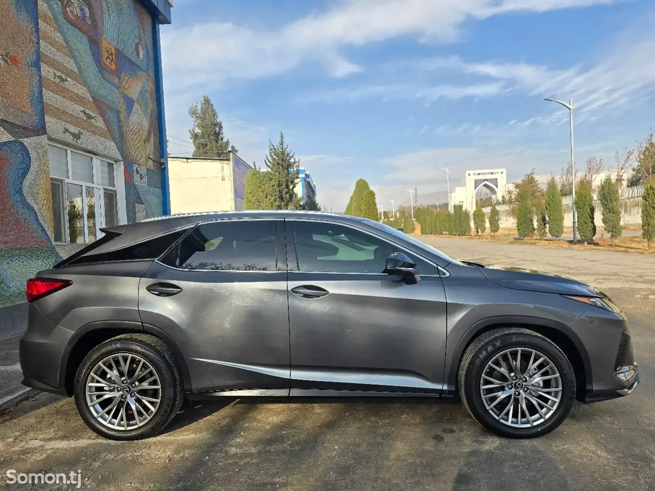 Lexus RX series 2017 · 3.5 AT
