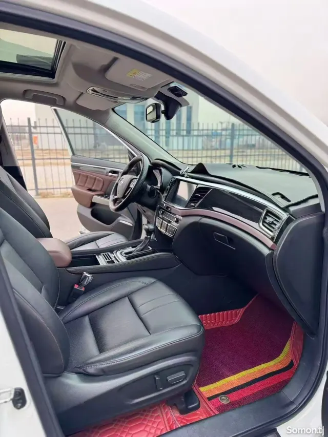 GAC Trumpchi GS8 2019 · 2.0 AT