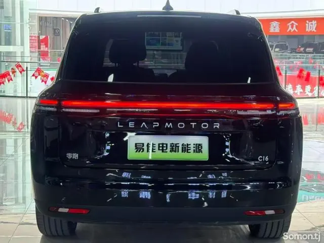 Leapmotor C16 2025 · AT