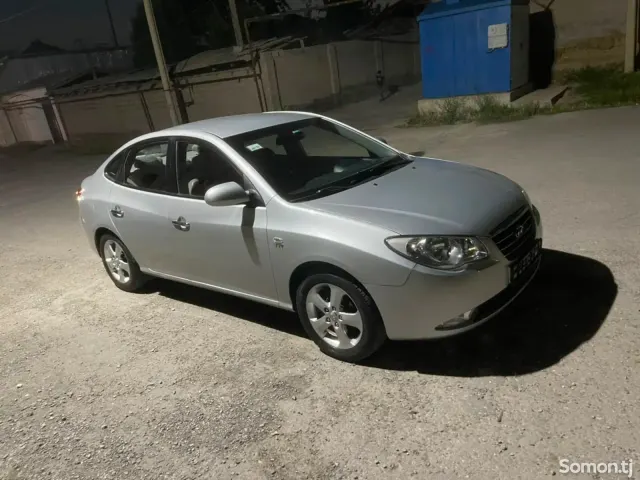 Hyundai Avante 2007 · 1.6 AT