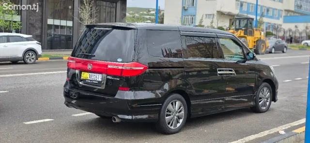 Honda CR-V 2013 · 2.4 AT