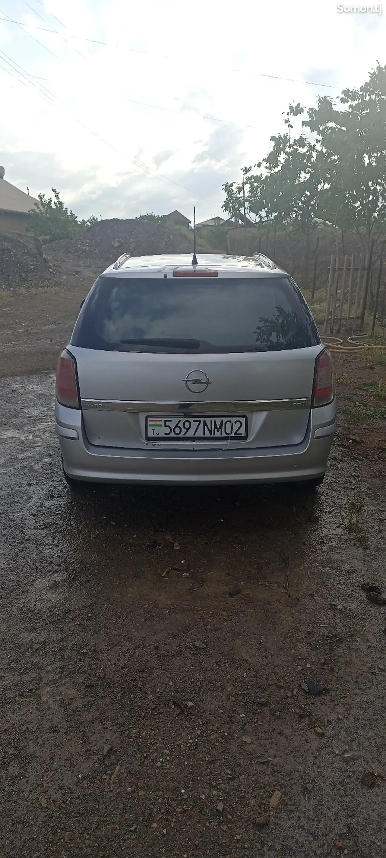 Opel Astra H 2007 · 1.9 MT