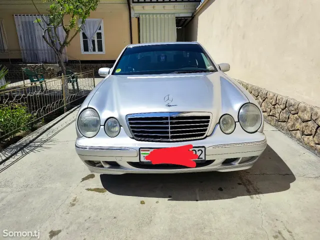 Mercedes-Benz E class 1998 · 2.8 AT