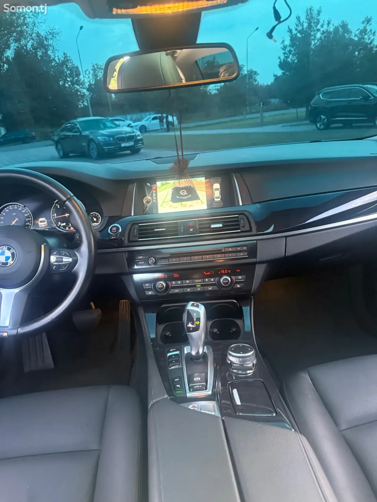 BMW 5 series 2016 · 2.0 AT