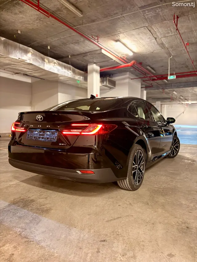 Toyota Camry 2026 · 2.5 AT