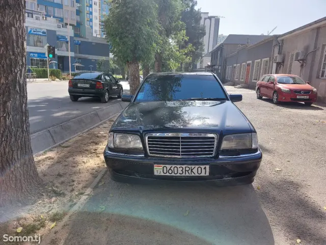 Mercedes-Benz C class 1999 · 2.8 AT