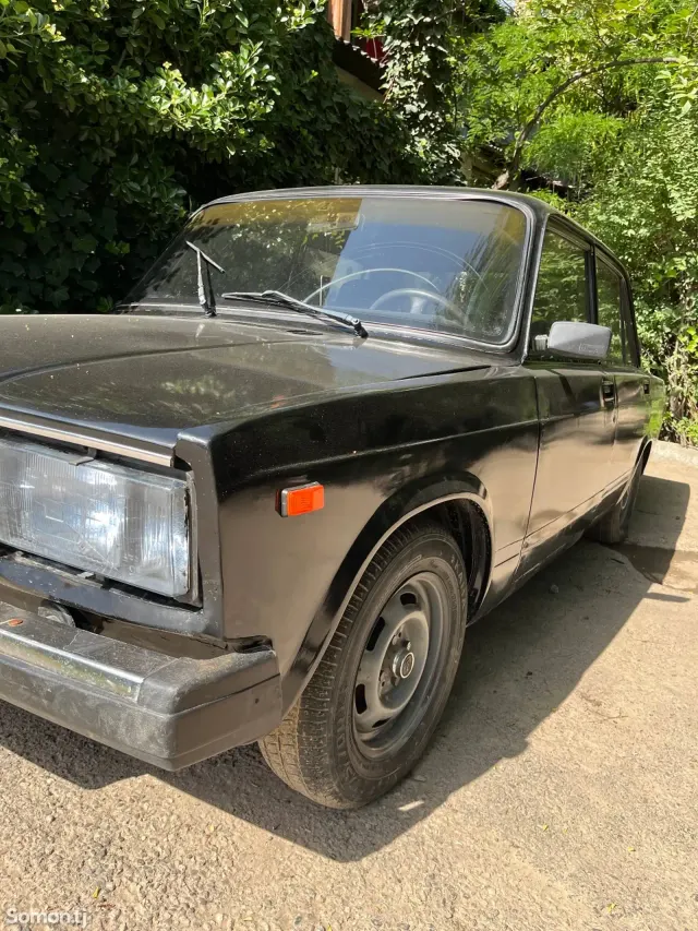 Lada (ВАЗ) 2107 2004 · 1.6 MT