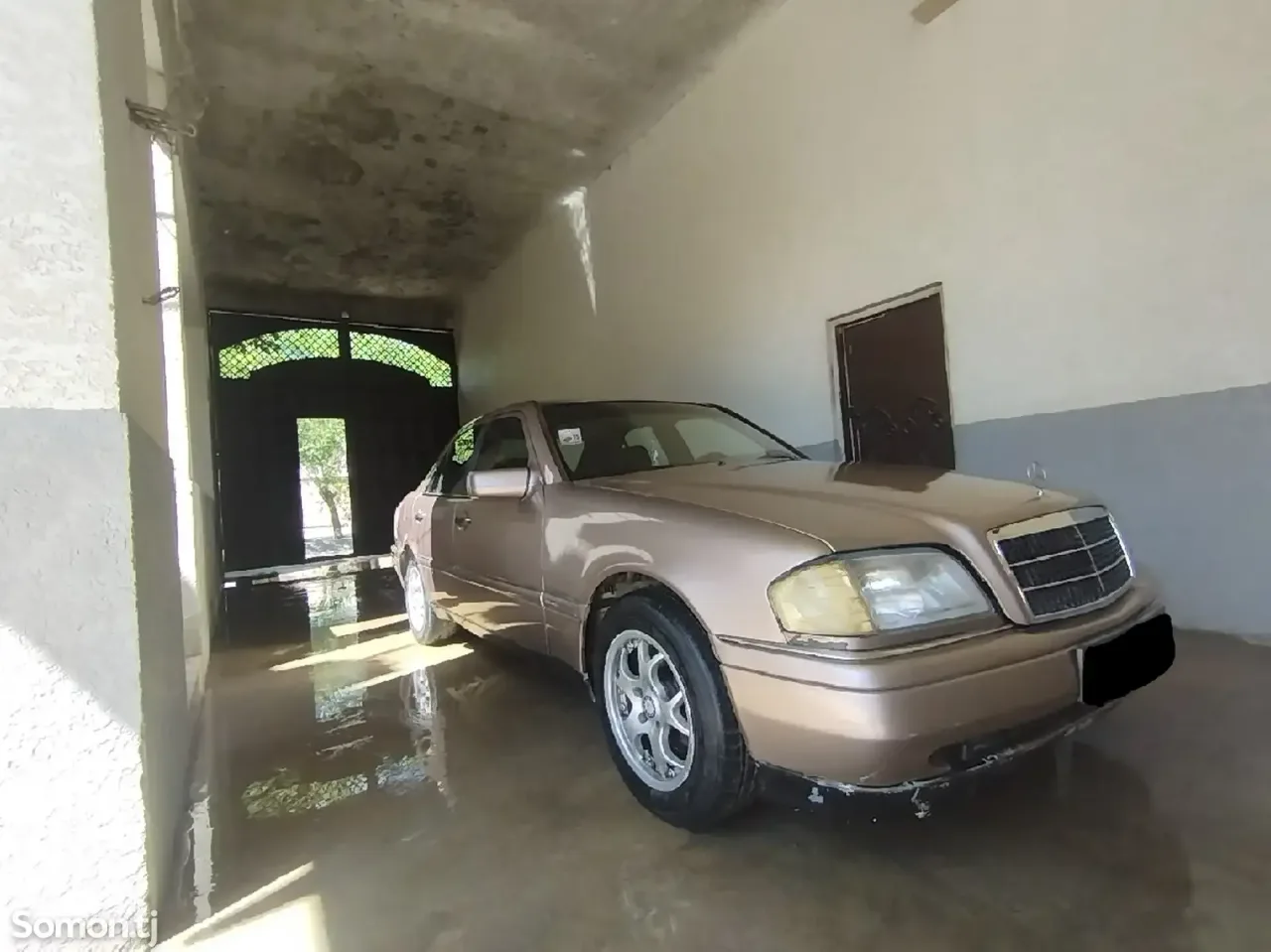 Mercedes-Benz C class 1994 · 1.8 AT