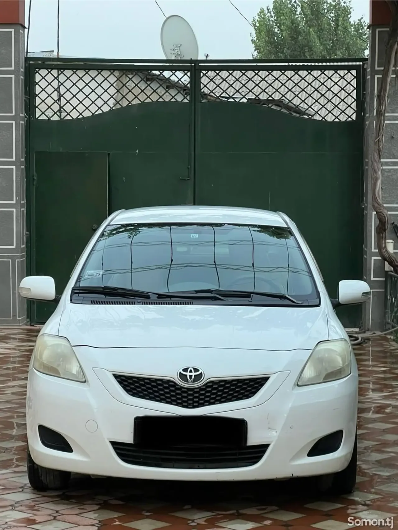 Toyota Belta 2008 · 1.1 AT