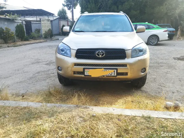 Toyota RAV 4 2007 · 2.4 AT