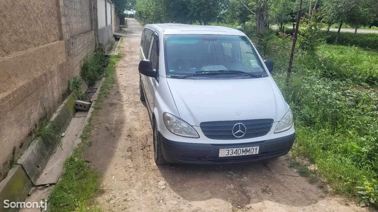 Mercedes-Benz Viano 2006 · MT