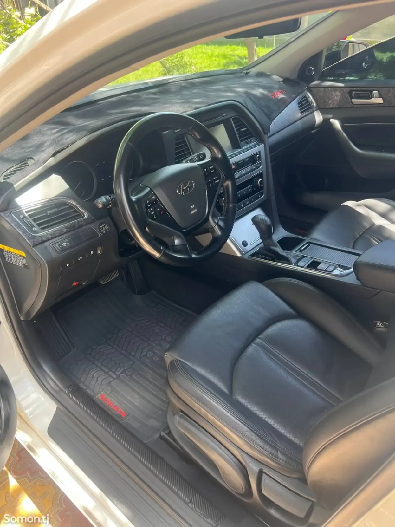 Hyundai Sonata 2015 · 2.0 AT