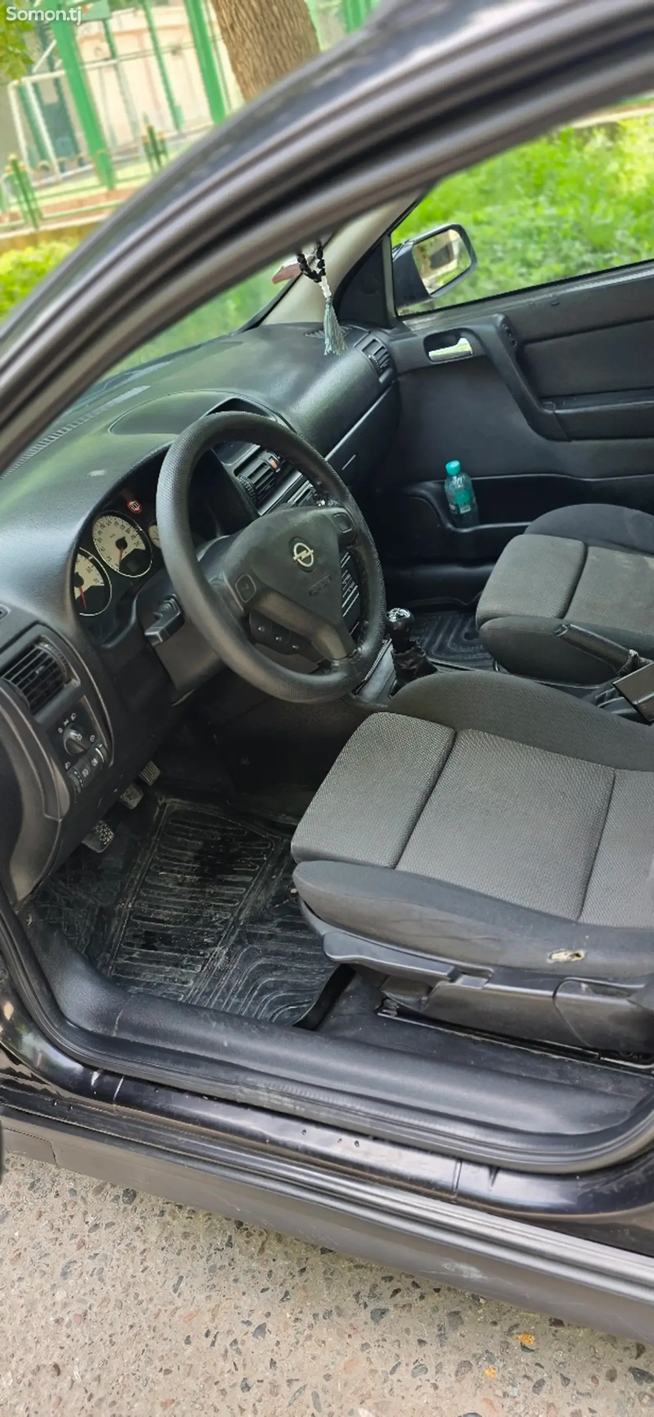 Opel Astra G 2002 · 1.6 MT
