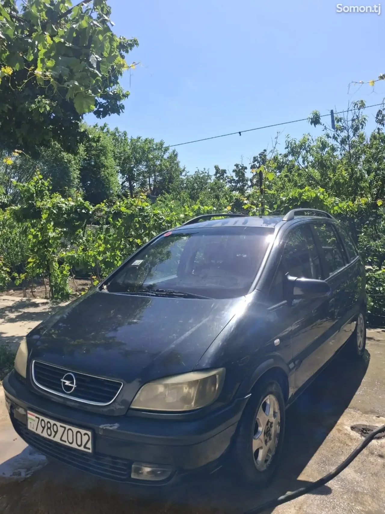 Opel Zafira 2001 · 1.8 MT