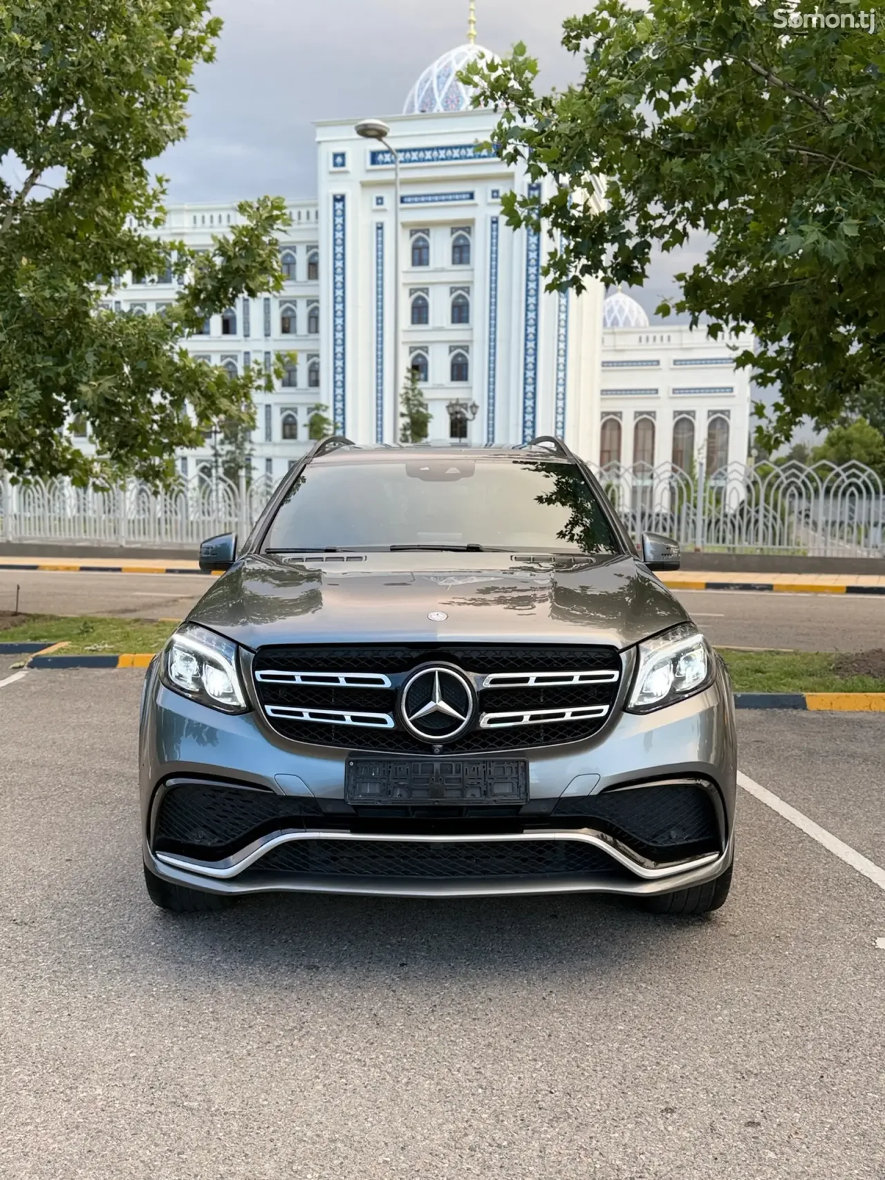 Mercedes-Benz GLS 2017 · 3.0 AT