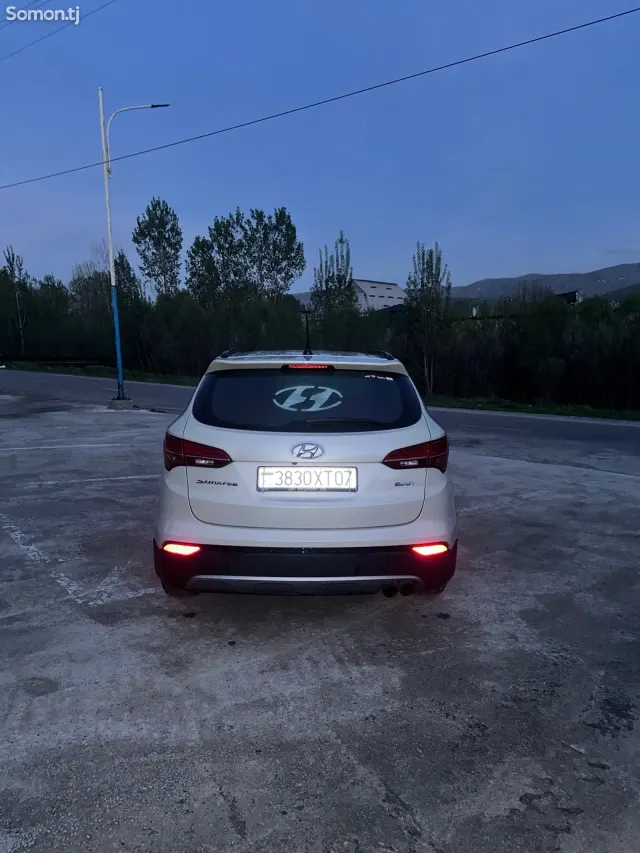 Hyundai Santa Fe 2014 · 2.0 AT