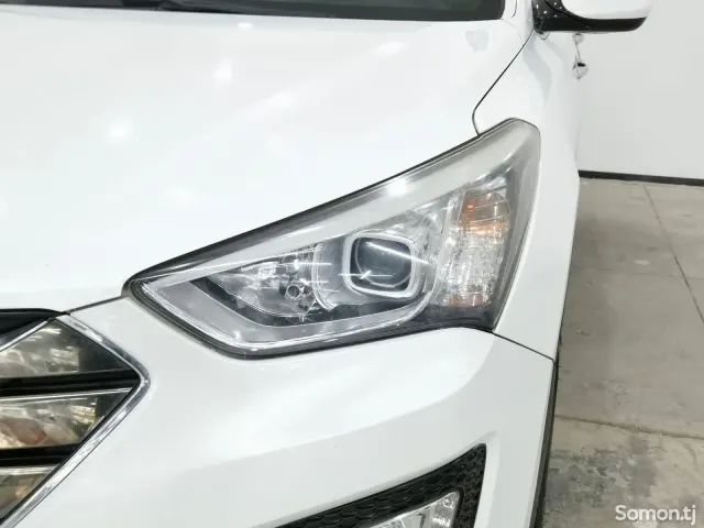 Hyundai Santa Fe 2016 · 2.4 AT