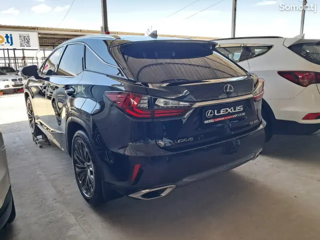 Lexus RX series 2018 · 2.0 AT