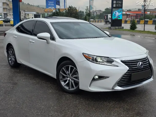 Lexus ES series 2016 · 3.0 AT