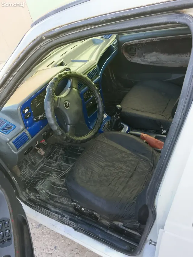 Daewoo Nexia 1996 · 1.6 MT