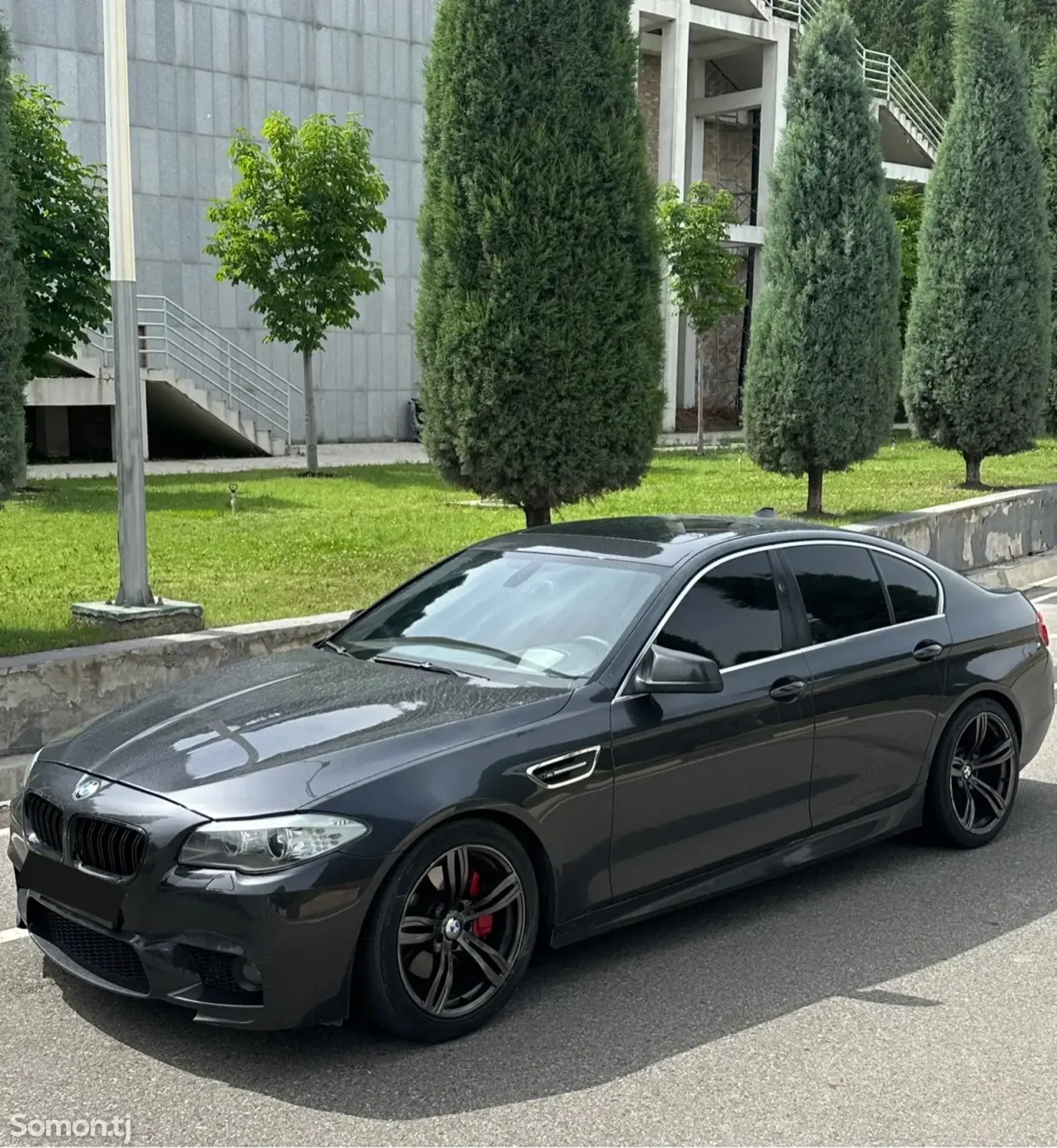 BMW 5 series 2012 · 2.0 AT