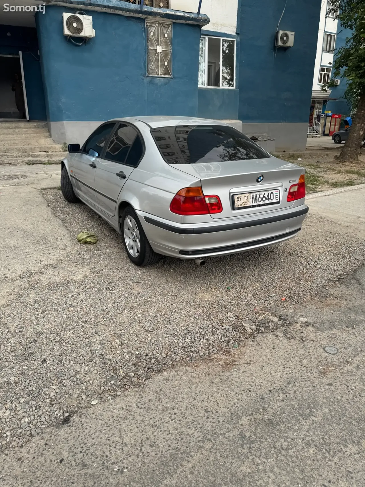 BMW 3 series 1999 · 1.8 MT