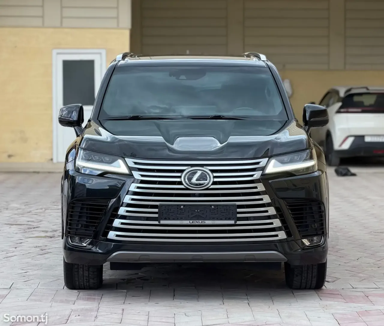 Lexus LX series 2023 · 3.5 AT