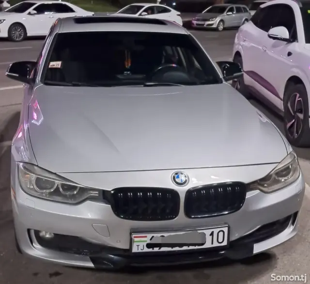 BMW 3 series 2012 · 2.0 AT