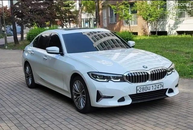 BMW 3 series 2019 · 2.0 AT